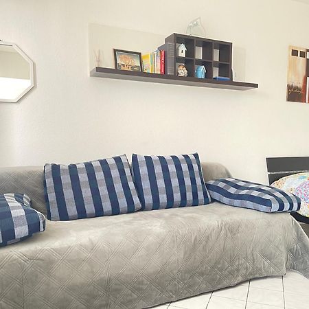 Cool Studio Saint Louis Vicino Stazione/Aereoporto Apartment Bagian luar foto